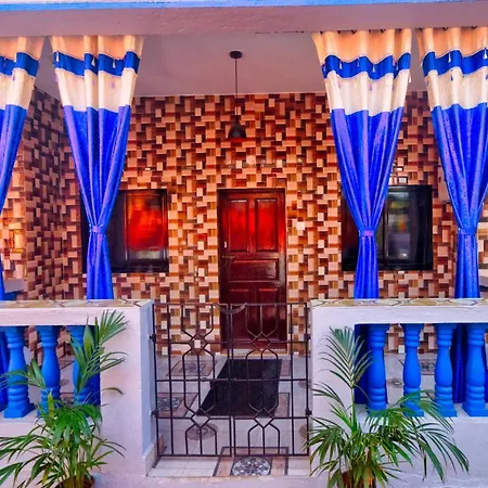 Yasdip Beach Home